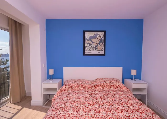 Appartement Contemporary Waterfront With A Stunning View *