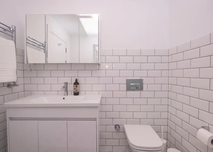 Contemporary Waterfront With A Stunning View * Istambul