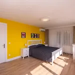 Daire Contemporary Waterfront With A Stunning View İstanbul