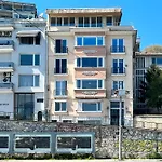 Daire Contemporary Waterfront With A Stunning View İstanbul