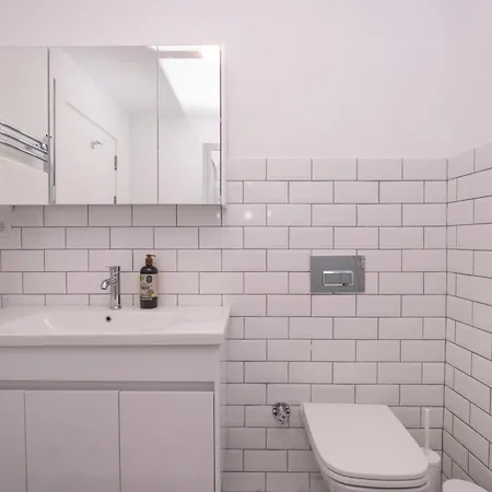 Contemporary Waterfront With A Stunning View * Istanbul