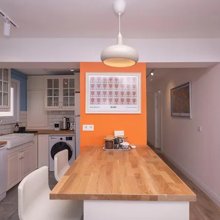 Contemporary Waterfront With A Stunning View Lägenhet *