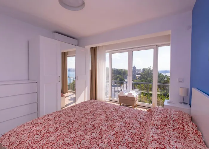 Апартаменты Contemporary Waterfront With A Stunning View *