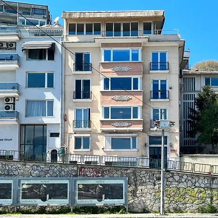 Διαμέρισμα Contemporary Waterfront With A Stunning View Κωνσταντινούπολη